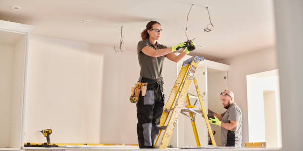 Best Affordable Emergency Electrician  in Bratenahl, OH